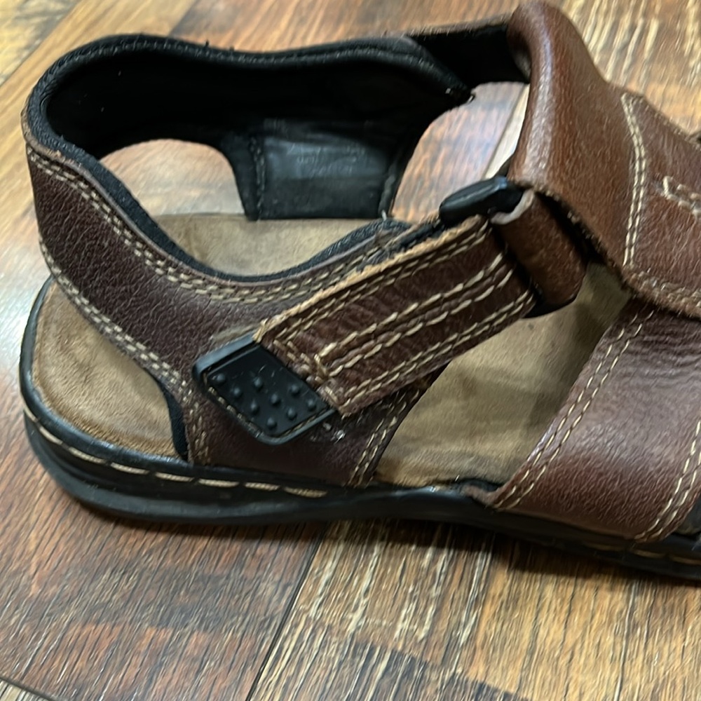 Dr. Scholl's Dark Brown Men's Sandals - Picture 7 of 7